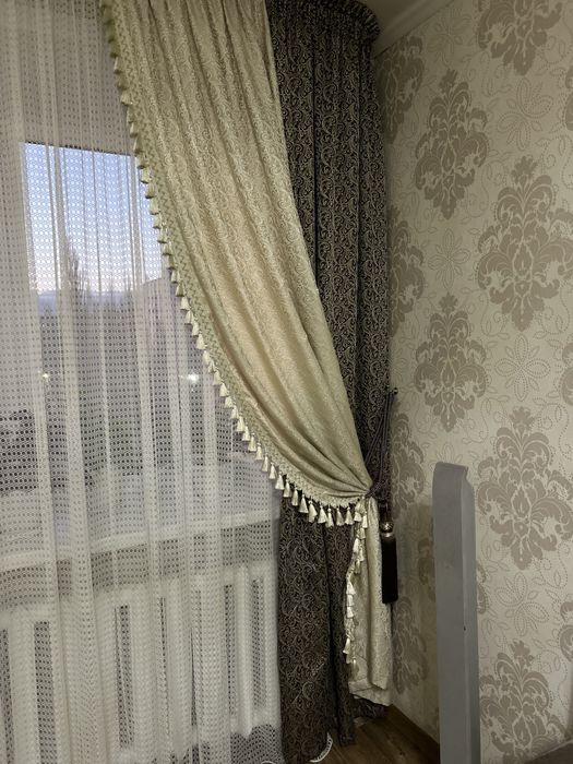 Продам шторы с тюлем