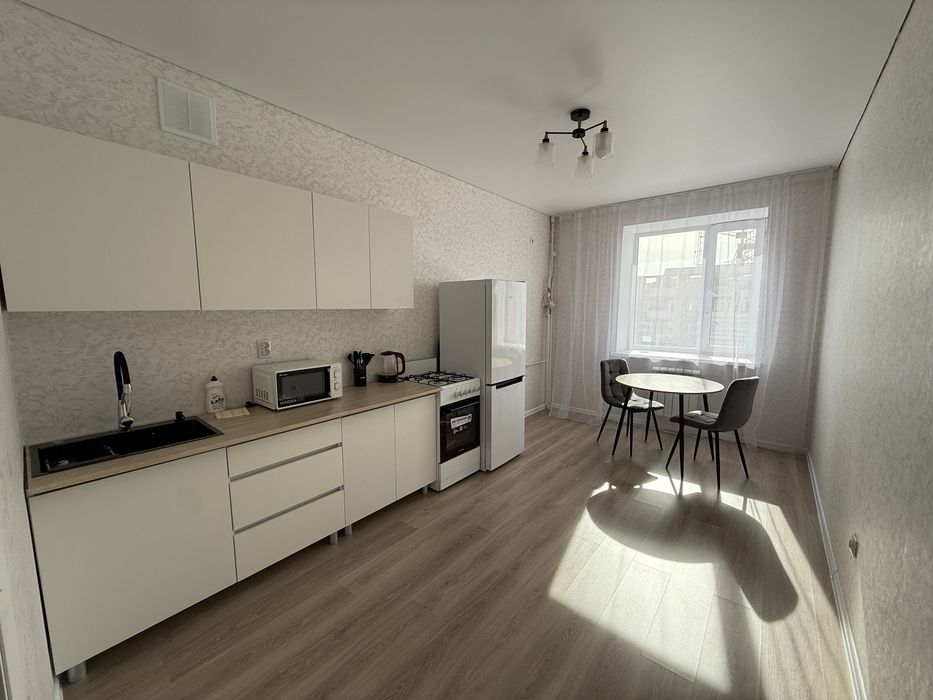 Продам квартиру мкр. Береке 2 дом 43