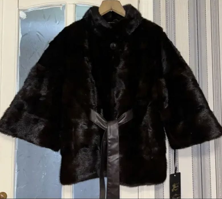 Норкавая шуба новая