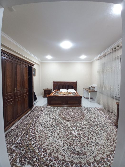 Сдаётся в аренду Таунхаус 4 комнаты в центре города.Агентство