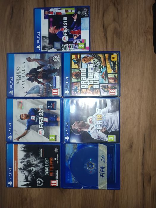 Vând/schimb jocuri ps 4