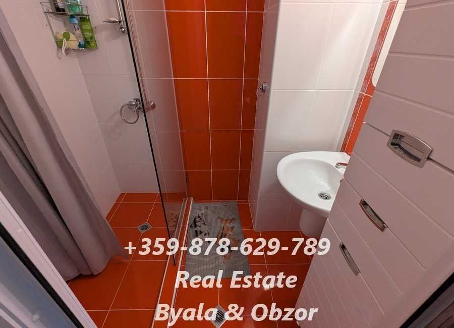 Продава се Четиристаен апартамент в Бяла - 140 кв.м за 822 €/кв.м - Снимка #12