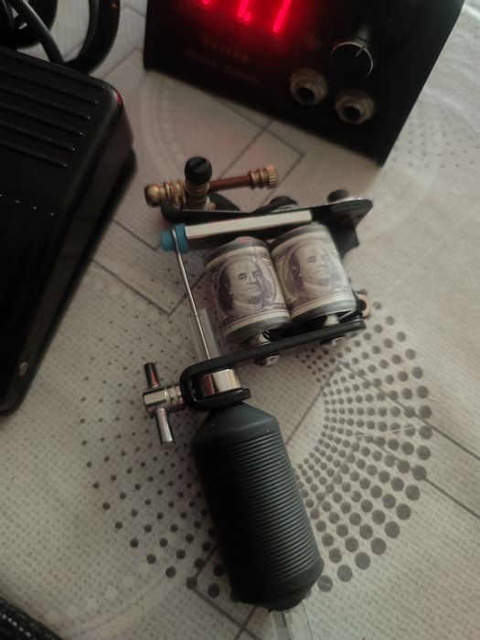 Aparat de tatuat