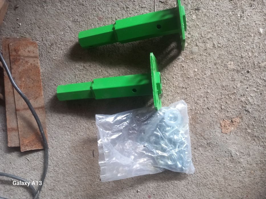 Mini tractoras 4x4