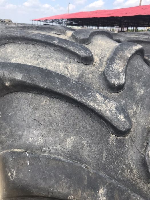 650/65r38 Firestone