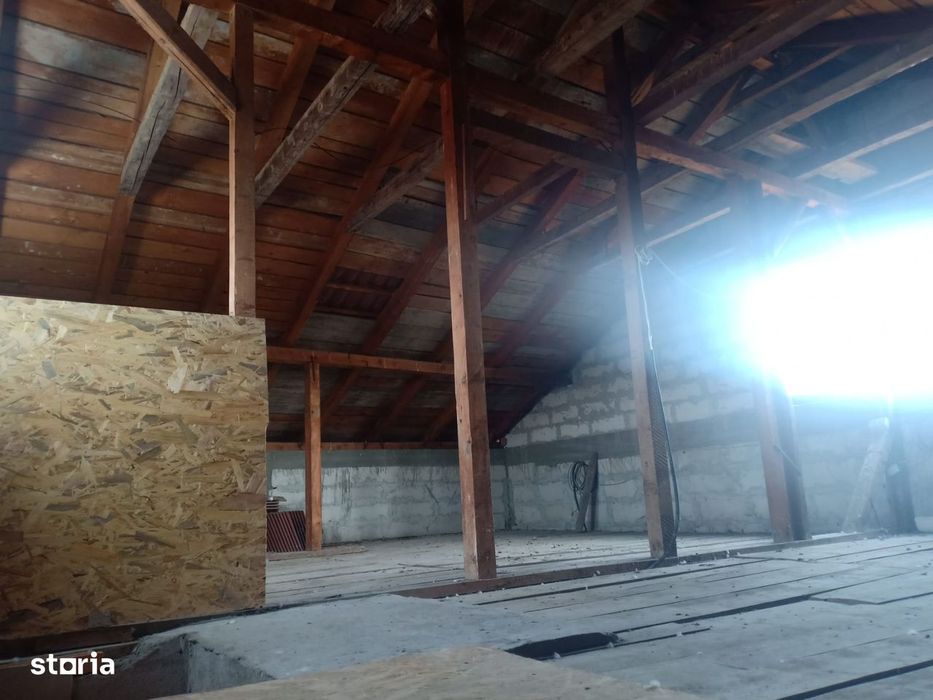 Vila 7 camere in cartierul Gai