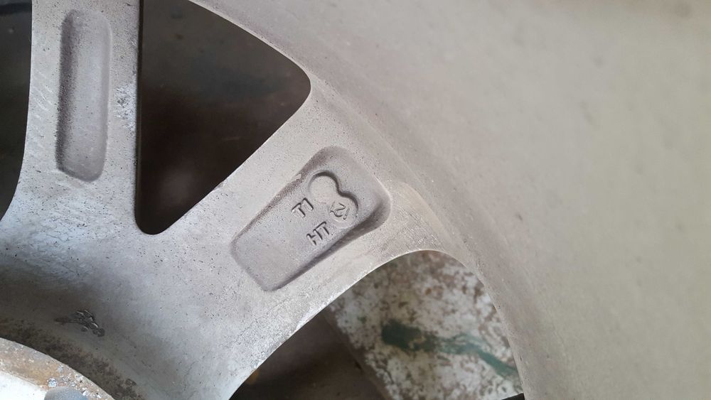 титанки на королла 180