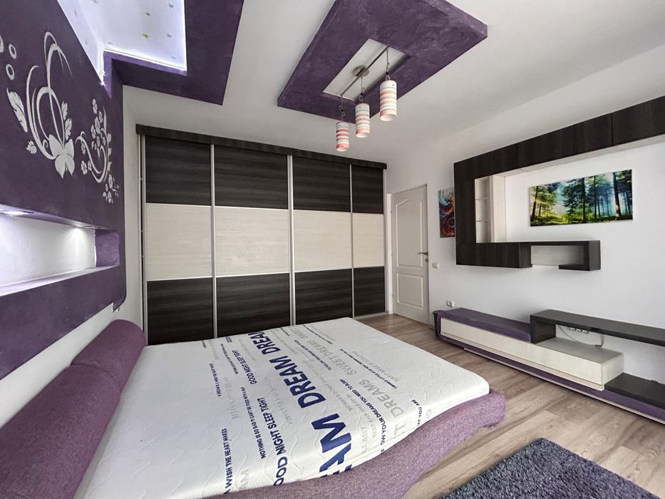 Închiriez apartament modern cu 2 camere decomandat