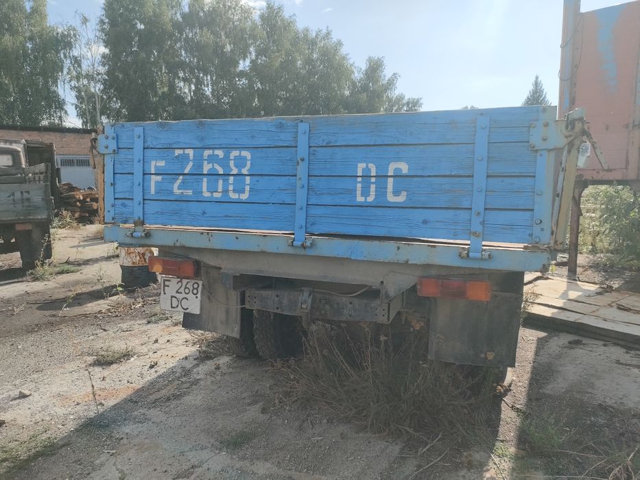 Продам грузовой автомобиль газ 53