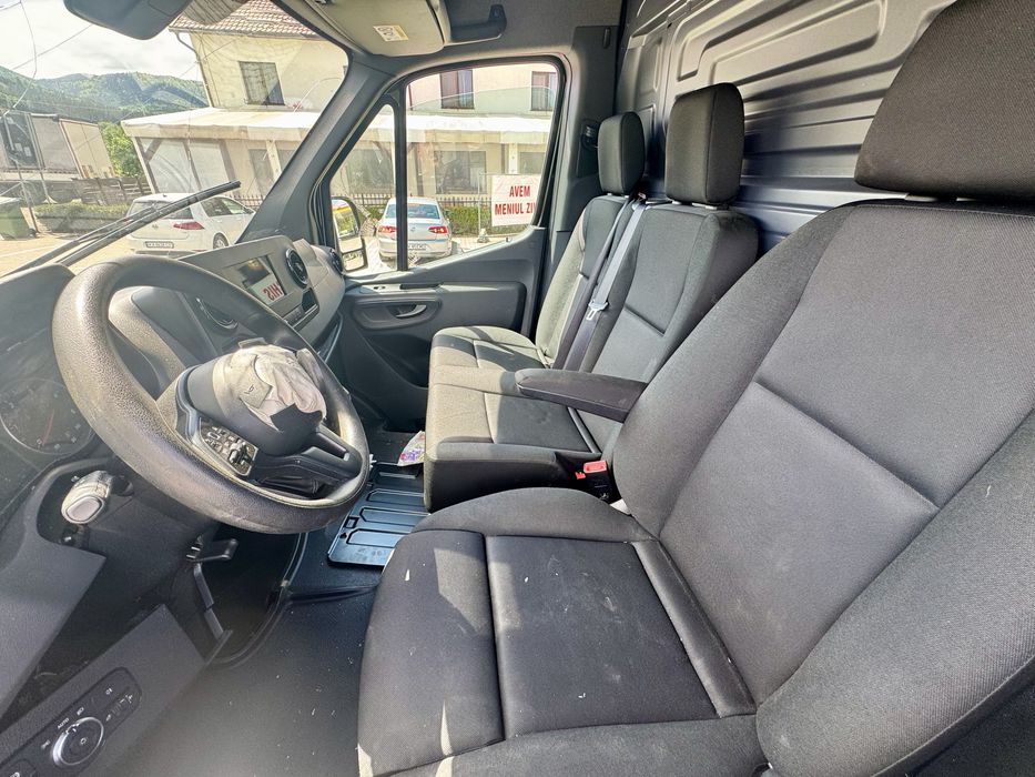 Piese Mercedes Sprinter 907 Dezmembrez an 2020 motor 2.2 euro6 km 130000km carte servo masina arata ca noua