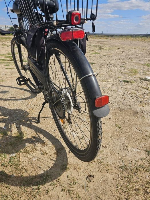 Vand sau Schimb bicicleta cu motor pe trotineta electrica sau moped