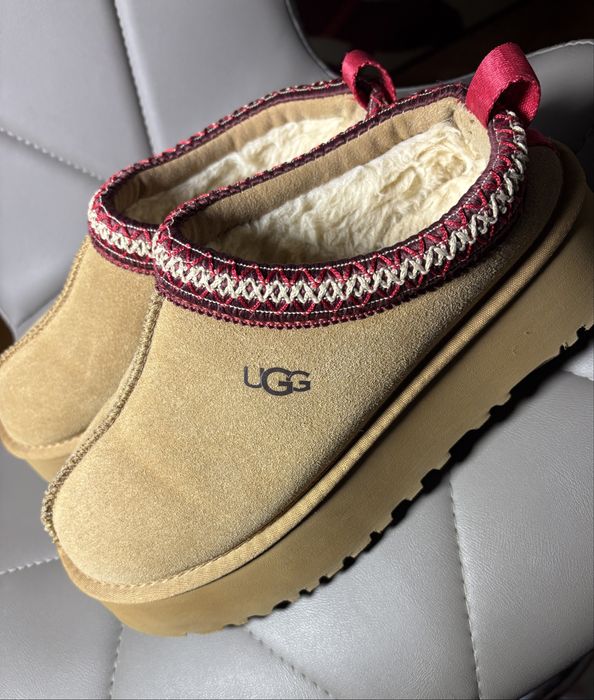 Papuci ugg, ugg tazz
