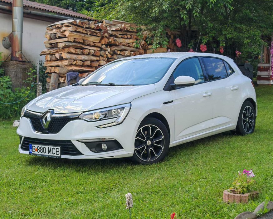 RENAULT Megane