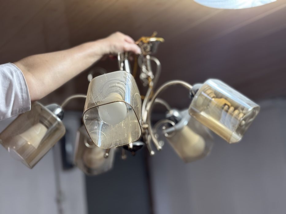 Люстры  разные бу в хорошем состояние