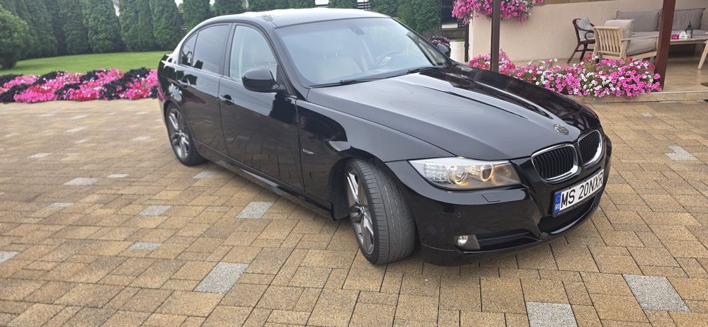 BMW seria 3 E90 2.0 benzina 140cp 2010