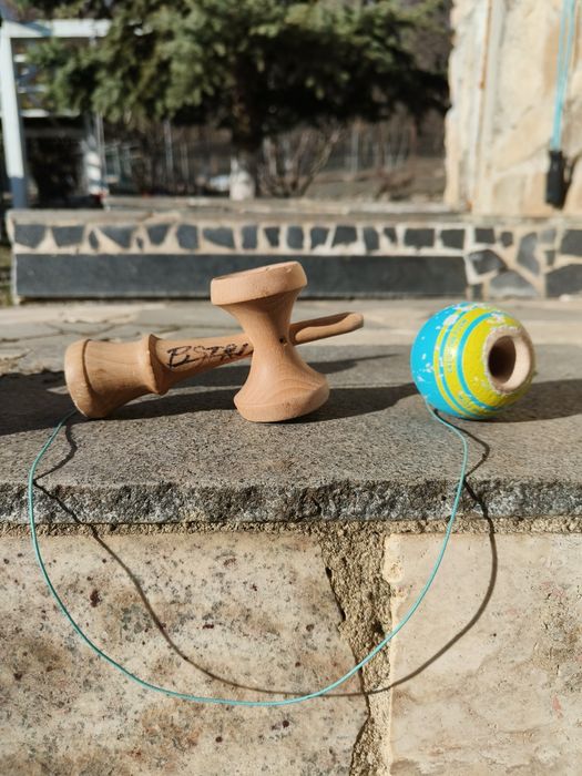 Kendama europe+ 2 Ken europe de vanzare