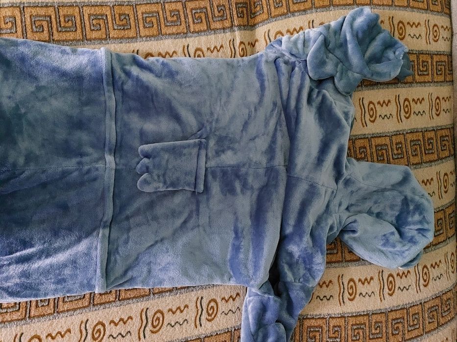 Продам кегуруми пингвин, платья