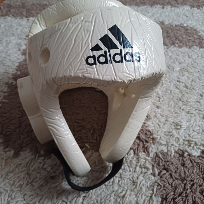 Продам шлем для тэквандо