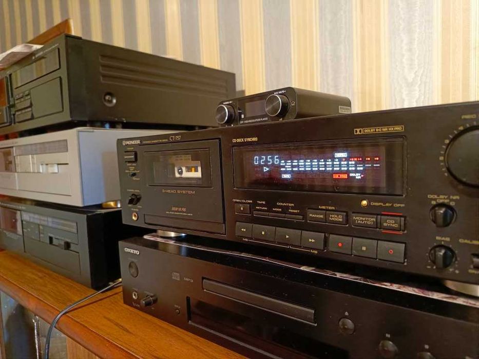 Кассетная приставка Pioneer CT-757