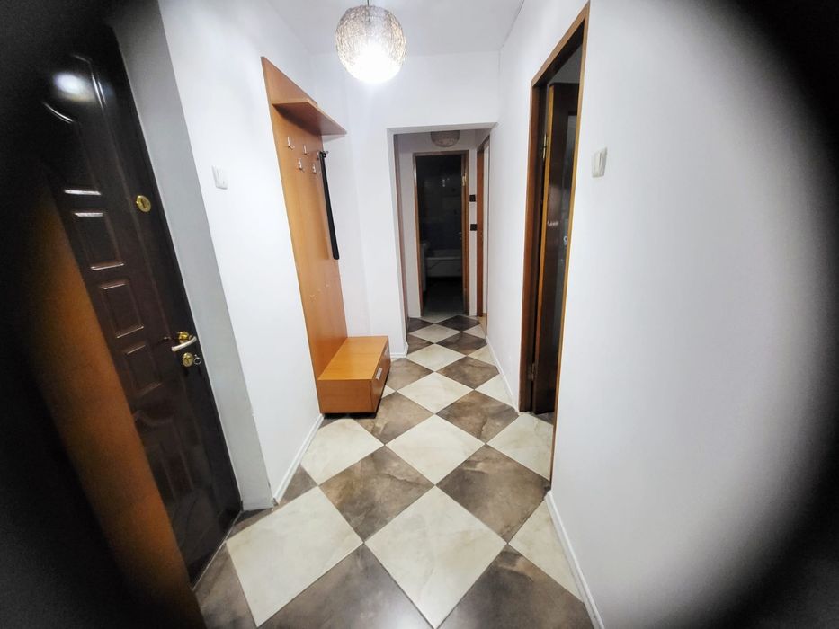 *PROPRIETAR*Inchiriez Apart. 2 camere*Et. 6 din 10*Sud*Str. Bdl. Bucuresti*