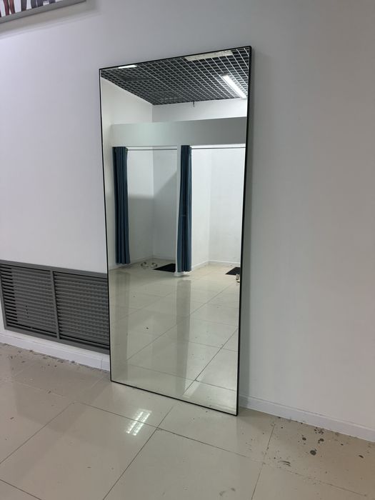 Продам зеркала в бутик одежды