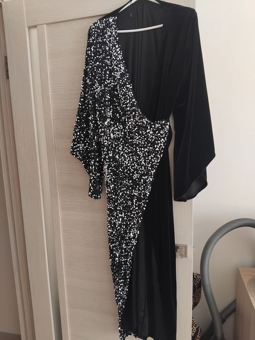 Продам платье вечернее