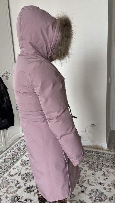 Продам зимний пуховик