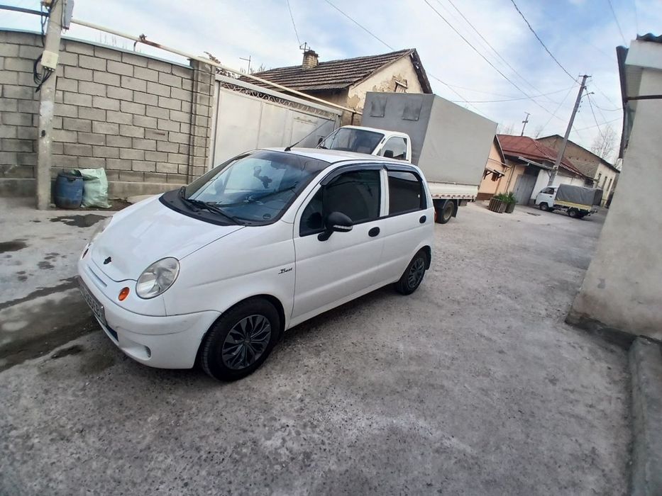 Мошина сотилади, Продаётся Машина