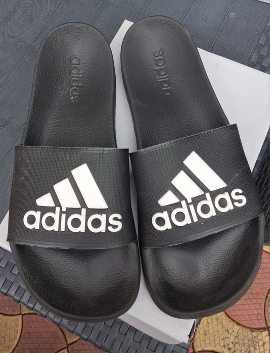 Papuci,slapi Adidas,nr 45,originali