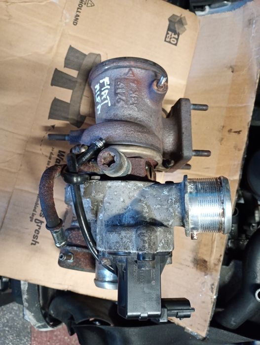 Turbina turbosuflanta turbo fiat 500 1.4t lancia 1.4b  alfa Romeo mito
