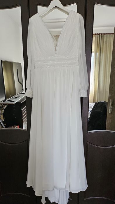 Rochie de mireasa cu trena