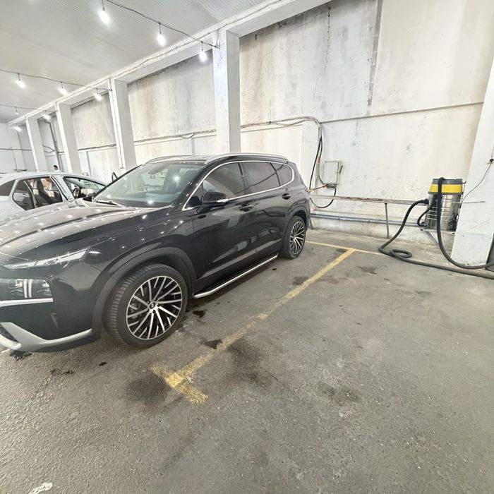 ПРОДАЁТСЯ Hundai Santa fe 2,5 Мотор 5мест