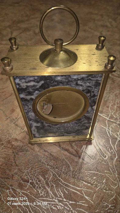 Часы каминные мраморные "Молния"