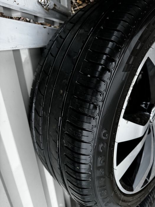 Jante R line touareg r20 5x130