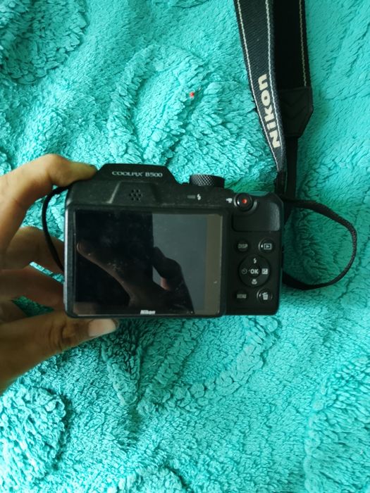 Nikon B500 в хорошем состоянии