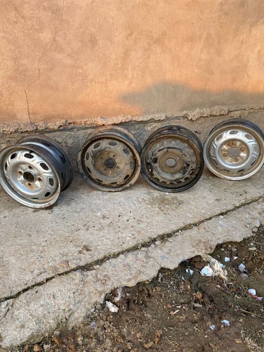 Диски прадается авто