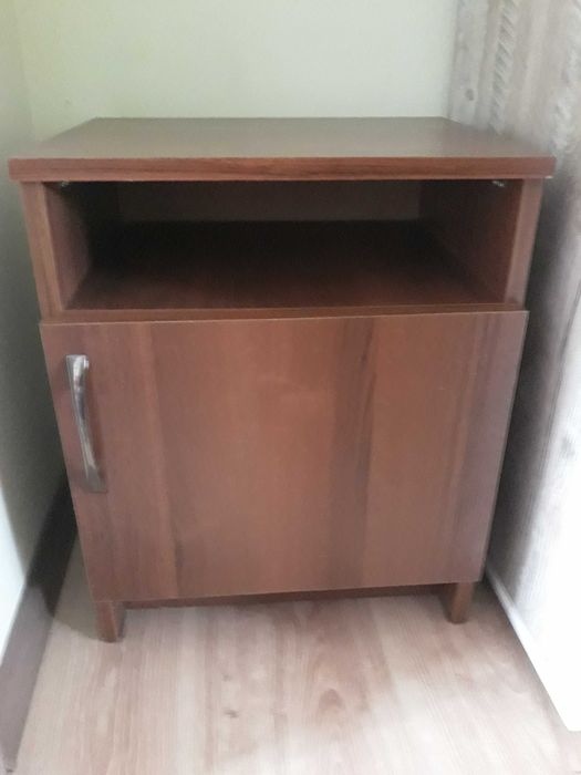 Горка (ручная работа из дуба), стенка