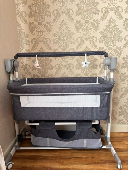 Кроватка качалка для малыша