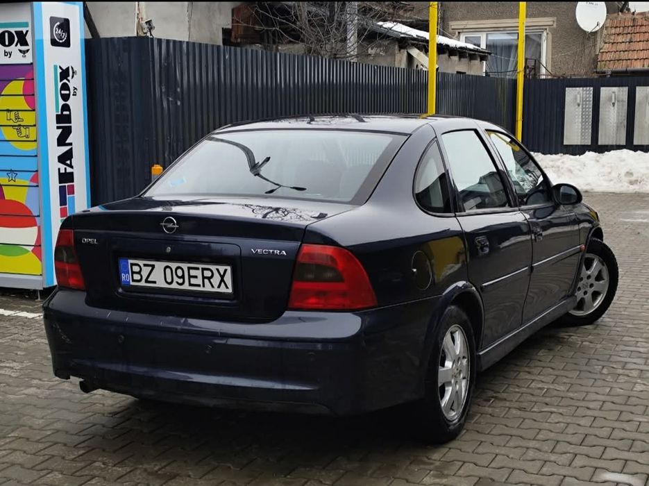 Vând Opel Vectra B facelift