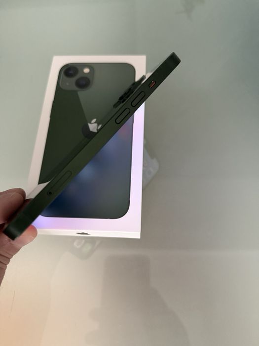 iPhone 13 GREEN ТОП състояние БЕЗ ЗАБЕЛЕЖКИ
