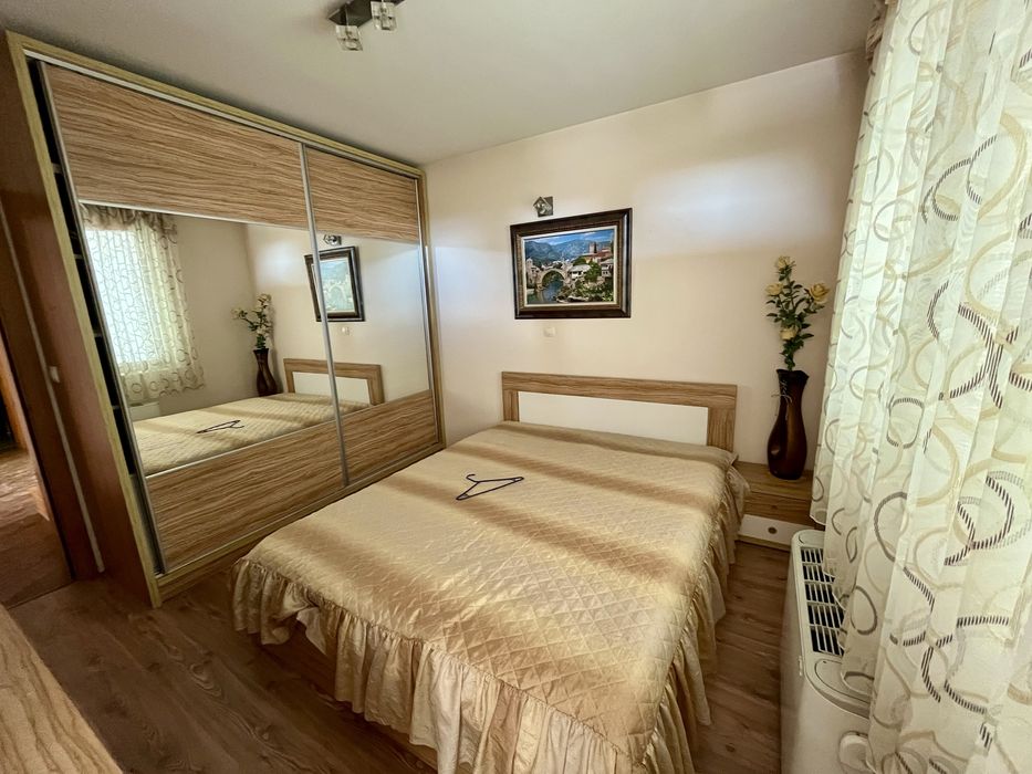 Продавам къща в кв.руски