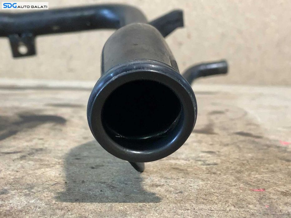 Conducta Furtun Tub Apa Racire Antigel Hyundai ix35 1.7 CRDI D4FD 2010 - 2015 Cod 256212A800, 25621-2A800 [LR10702]