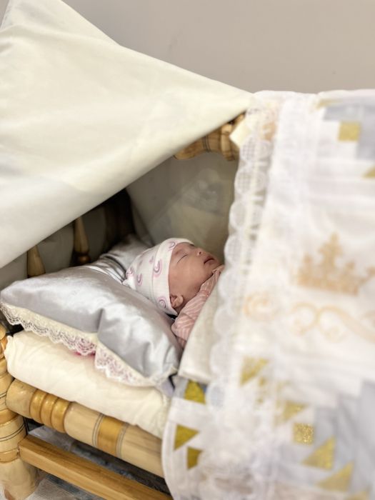 Бесік жасауымен сатылады
