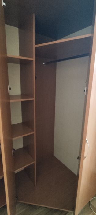 Продам шкаф для одежды