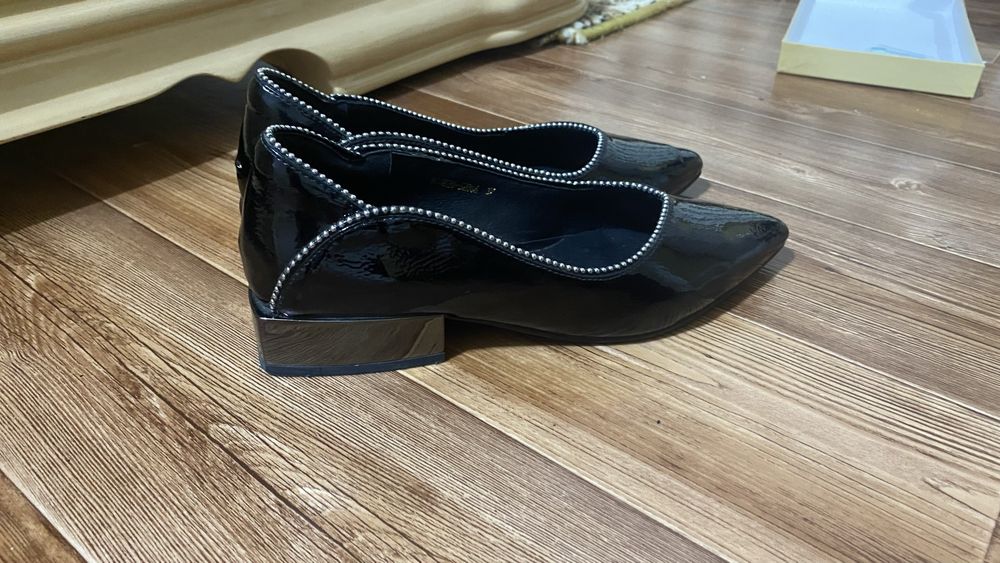 Туфли лаковая кожа