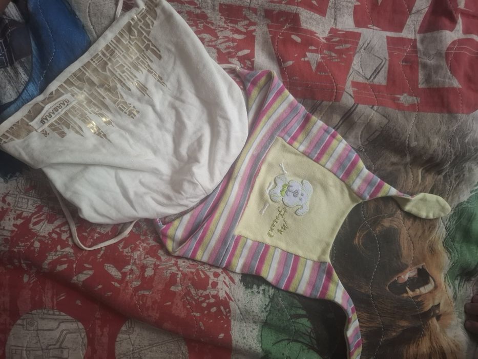 Продам детские вещи
