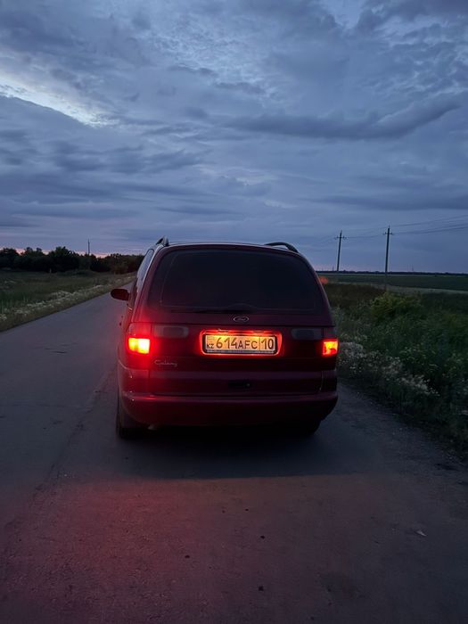 Минивэн форд гелакси