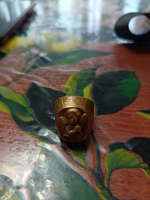 Продам кольцо предлагайте ваши цены