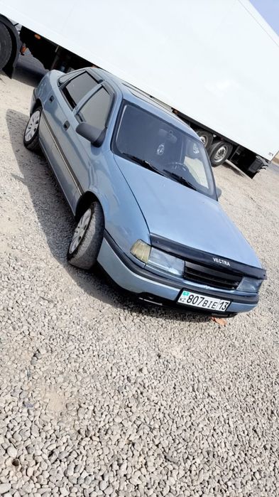 Опель вектра сатылады.