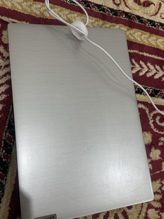 Ноутбук Lenovo 238 гб